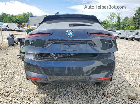 WB553CF08TCU97335 2026 BMW IX Black Вид ззаду