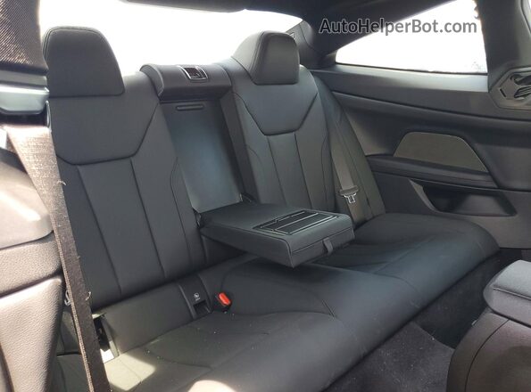WBA13AR04MCF72259 2021 BMW M4 Black Vista de los asientos traseros