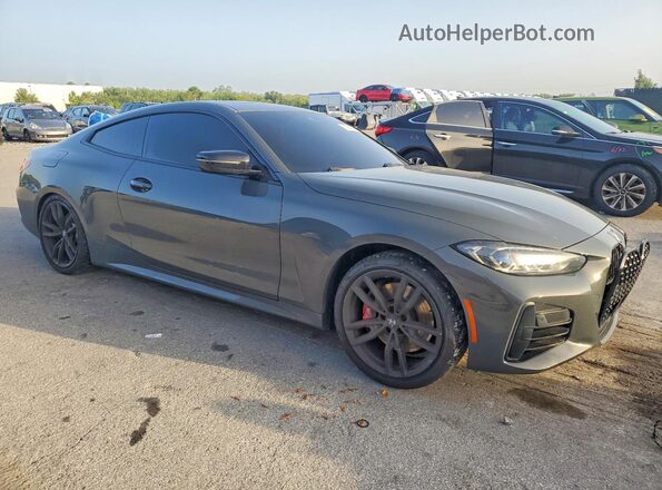 WBA13AR06MCG10705 2021 BMW M4 Gray Delantero derecho