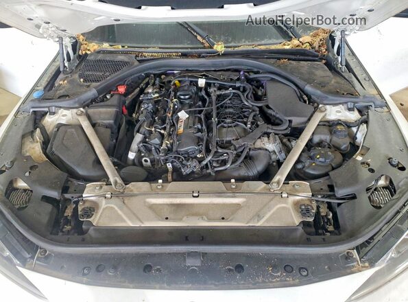 WBA13AR07MCF69615 2021 BMW M4 White უკანა სალონის ხედი