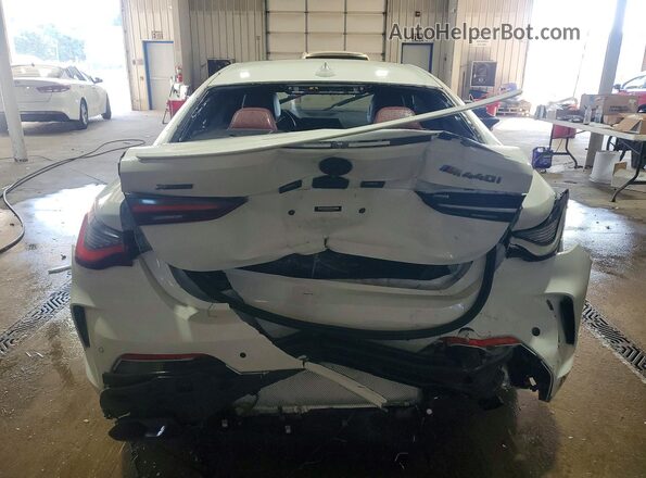 WBA13AR07MCF69615 2021 BMW M4 White უკანა ხედი