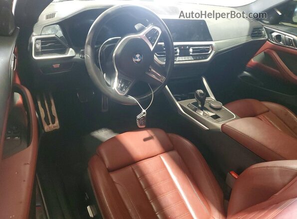 WBA13AR07MCF69615 2021 BMW M4 White წინა პანელის ხედი