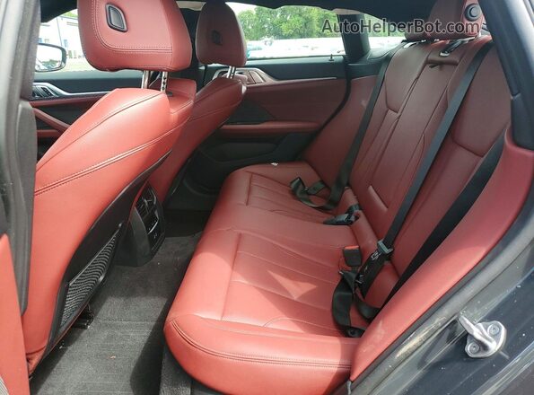 WBA13AW03PFN61838 2023 BMW M4 Gray Вид задніх сидінь