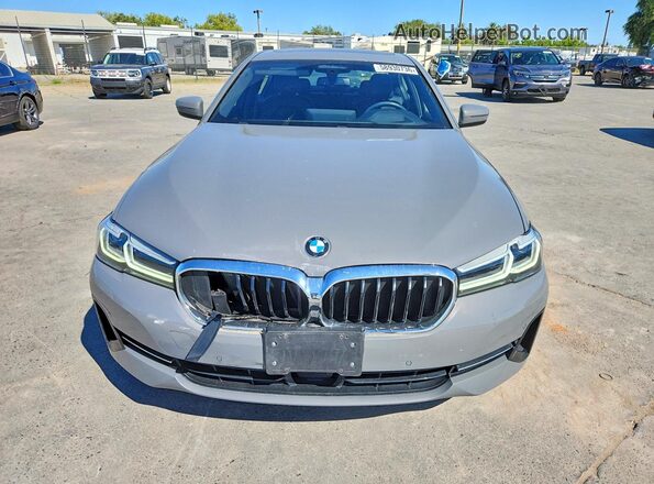 WBA13BJ00MWX06553 2021 BMW 5 SERIES Gray Front view