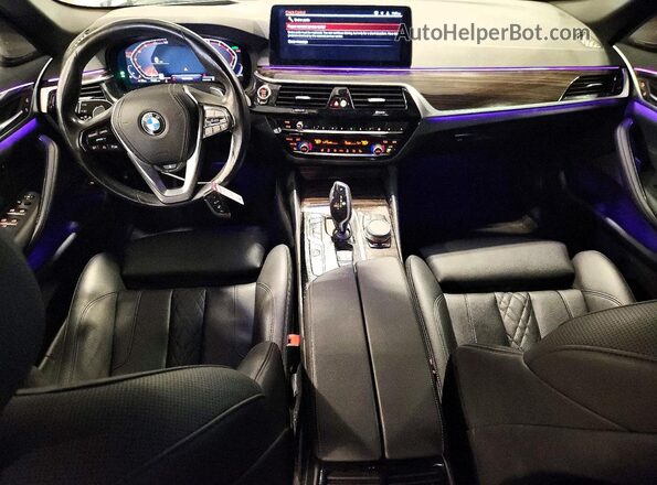 WBA13BJ02MCF29914 2021 BMW 5 SERIES Silver Dashboard view