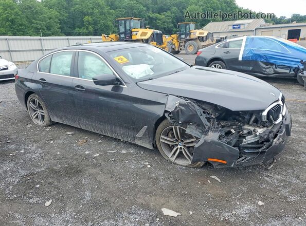 WBA13BJ02MWX19403 2021 BMW 5 SERIES Gray Przód prawy