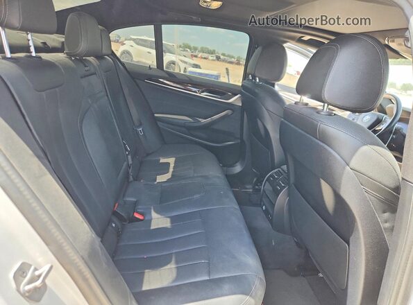 WBA13BJ07MCF62066 2021 BMW 5 SERIES White Vista de los asientos traseros
