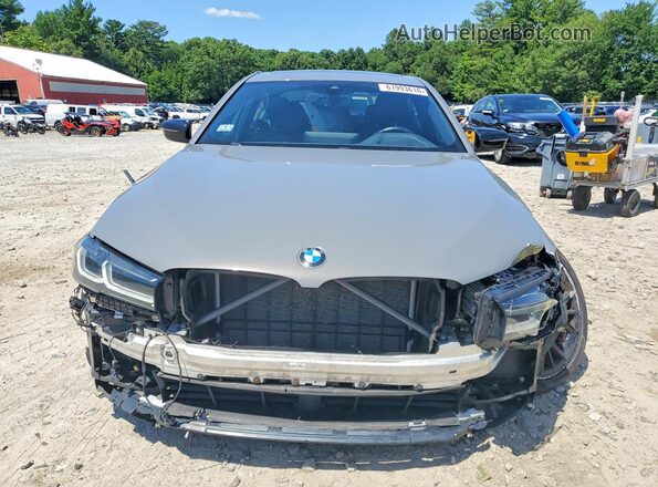 WBA13BJ09NCJ42744 2022 BMW 5 SERIES Gray წინა ხედი