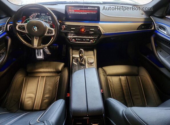 WBA13BK04MCH00208 2021 BMW M5 Gray Вид панелі приладів