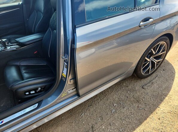 WBA13BK07PCL87107 2023 BMW M5 Gray Вид підкапотного простору