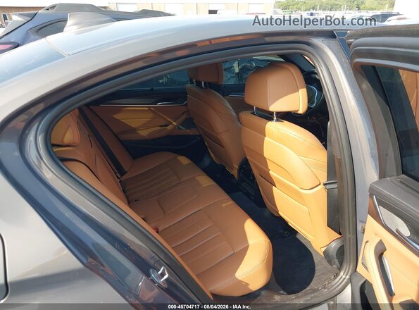 WBA13BK08NCJ40224 2022 BMW M5 Brown VIN sticker view