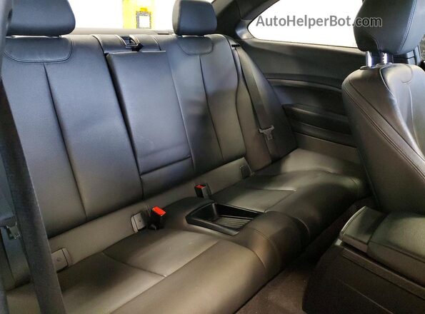 WBA1J7C50GV359070 2016 BMW M2 Silver Հետևի նստատեղերի տեսք