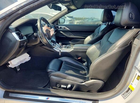 WBA23AT0XPCL29098 2023 BMW 4 SERIES Gray Front interior view