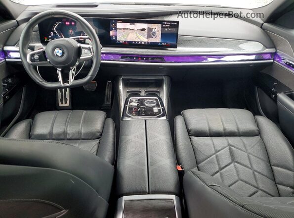 WBA23EH01PCN52467 2023 BMW 7 SERIES White Առջևի վահանակի տեսք