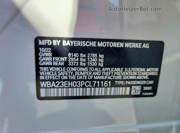 WBA23EH03PCL71161 2023 BMW 7 SERIES White Vista del compartimento del motor