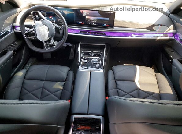 WBA23EH09TCW22033 2026 BMW 7 SERIES Black Вид панелі приладів