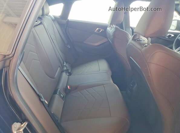 WBA23GG0XS7S80225 2025 BMW 2 SERIES Blue უკანა სავარძლების ხედი