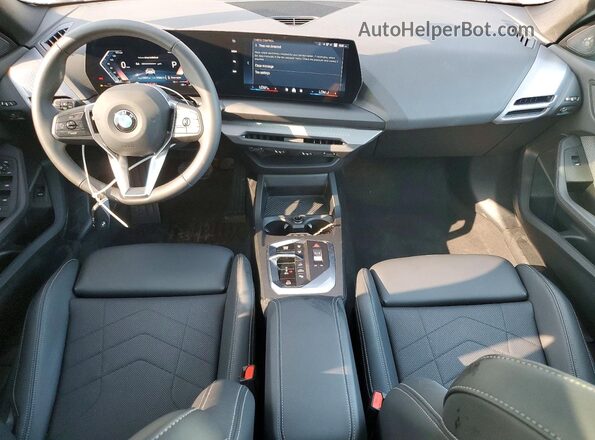 WBA23GG0XT7U34353 2026 BMW 2 SERIES Silver Widok deski rozdzielczej