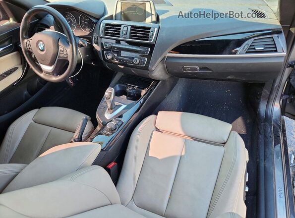 WBA2H9C36HV642603 2017 BMW 2 SERIES Gray Widok deski rozdzielczej