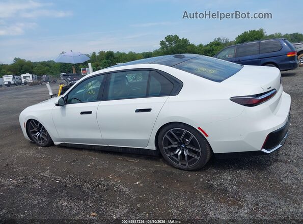 WBA33EH04TCX57568 2026 BMW 7 SERIES White Панорамний вид салону 360°