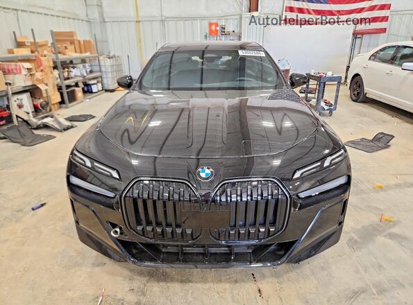 WBA33EJ06RCR52512 2024 BMW 7 SERIES Black წინა ხედი