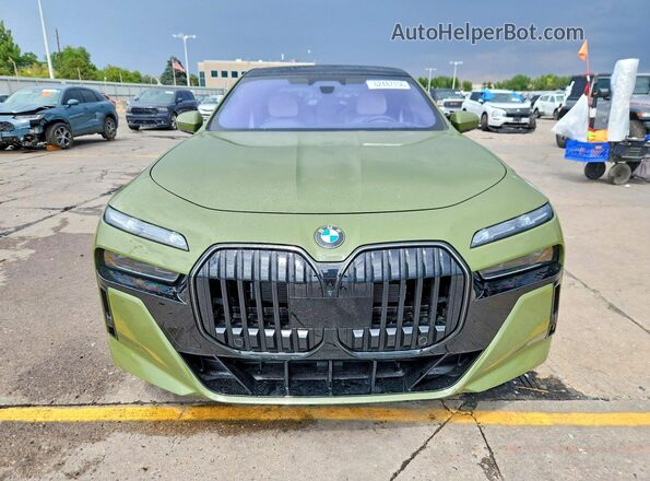 WBA33EJ0XRCR36975 2024 BMW 7 SERIES Green Vista frontal
