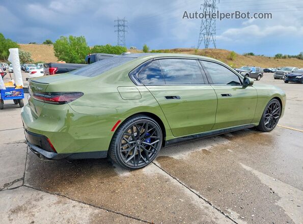 WBA33EJ0XRCR36975 2024 BMW 7 SERIES Green Trasero derecho