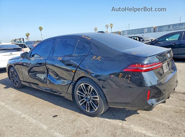 WBA43FJ00RCS32245 2024 BMW 5 SERIES Black Հետևի ձախ