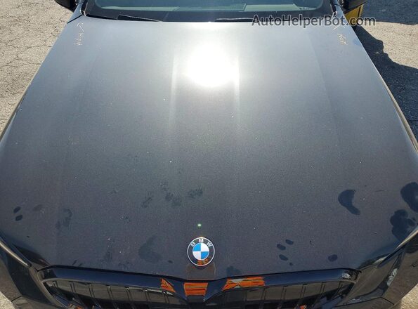WBA43FJ00RCS32245 2024 BMW 5 SERIES Black Սալոնի հետևի տեսք