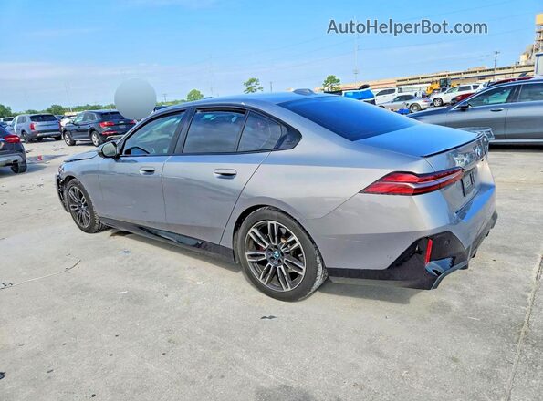 WBA43FJ01RCR14261 2024 BMW 5 SERIES Gray უკანა მარცხენა