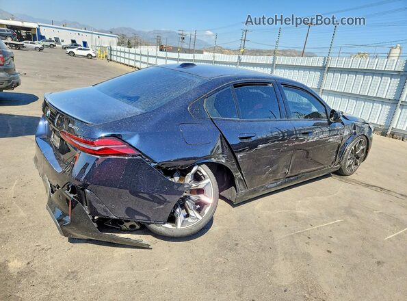 WBA43FJ02SCU07083 2025 BMW 5 SERIES Black Tył prawy