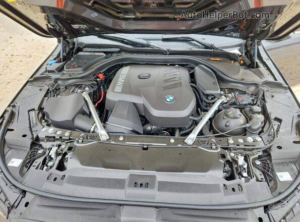 WBA43FJ06SCU14912 2025 BMW 5 SERIES Charcoal Սալոնի հետևի տեսք