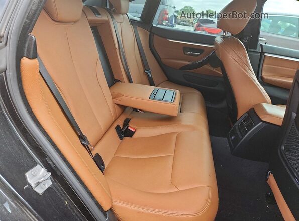 WBA4F7C58HG437728 2017 BMW 4 SERIES Black Rear seats view
