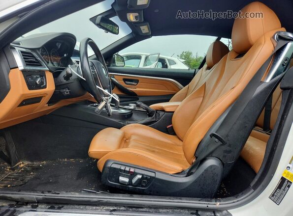 WBA4Z1C50JEC73464 2018 BMW 4 SERIES White Սալոնի դիմացի տեսք