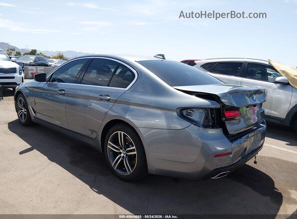 WBA53BH07MCF72975 2021 BMW 5 SERIES Gray Trasero izquierdo