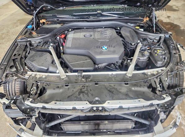 WBA53BH08PWY24605 2023 BMW 5 SERIES Black Vista interior trasera