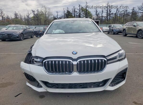 WBA53BH09MWW96029 2021 BMW 5 SERIES White Widok z przodu