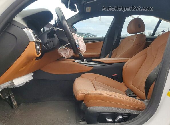 WBA53BH09MWW96029 2021 BMW 5 SERIES White Widok wnętrza z przodu