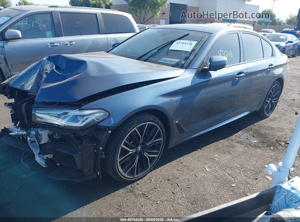 WBA53BJ06PWX99438 2023 BMW 5 SERIES Blue Vista tres cuartos delantera izquierda