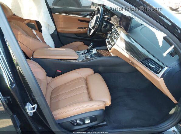 WBA53BJ08MCF52017 2021 BMW 5 SERIES Black Սալոնի դիմացի տեսք
