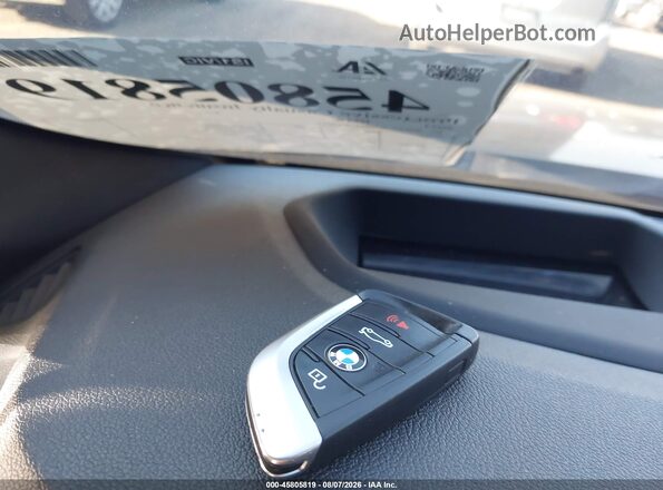 WBA53BJ08MCF52017 2021 BMW 5 SERIES Black Առջևի վահանակի տեսք