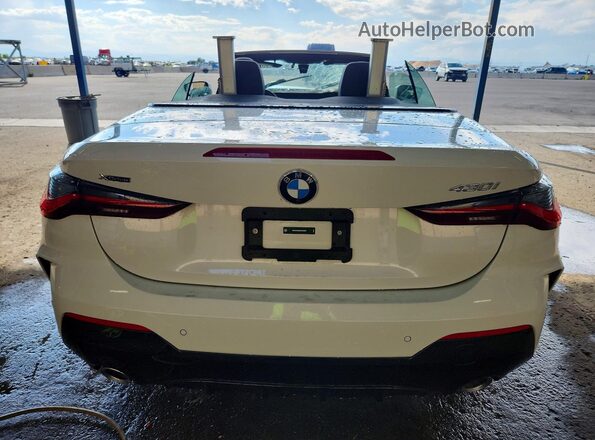 WBA53DB04VCY02989 2027 BMW 4 SERIES White Vista del compartimento del motor