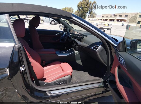 WBA53DB0XVCX77368 2027 BMW 4 SERIES CONVERTIBLE Black Front interior view