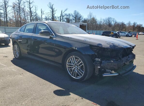 WBA53FJ09RCP67885 2024 BMW 5 SERIES Black Передня права чверть