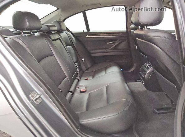 WBA5A5C51GG349724 2016 BMW 5 SERIES Gray Вид задніх сидінь