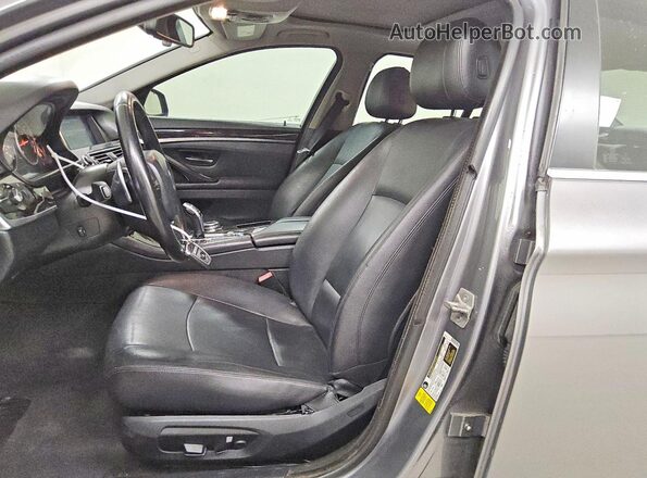 WBA5A5C51GG349724 2016 BMW 5 SERIES Gray Вид салону спереду