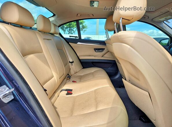 WBA5A5C56GG349668 2016 BMW 5 SERIES Blue უკანა სავარძლების ხედი