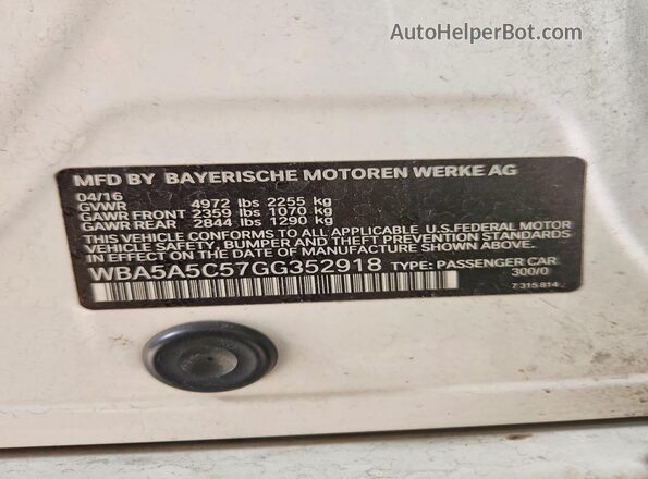 WBA5A5C57GG352918 2016 BMW 5 SERIES White Vista del compartimento del motor
