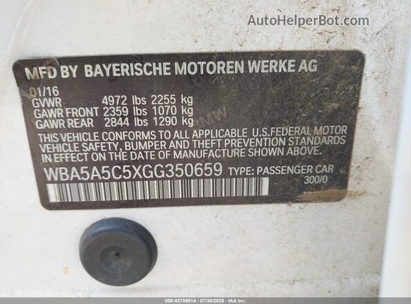 WBA5A5C5XGG350659 2016 BMW 5 SERIES White Vista del compartimento del motor