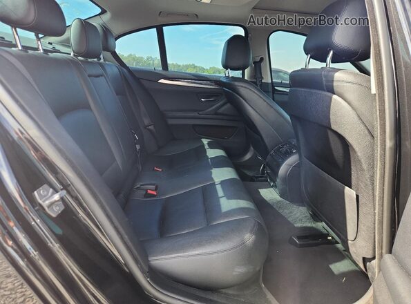 WBA5A7C50GG151423 2016 BMW 5 SERIES Black Rear seats view